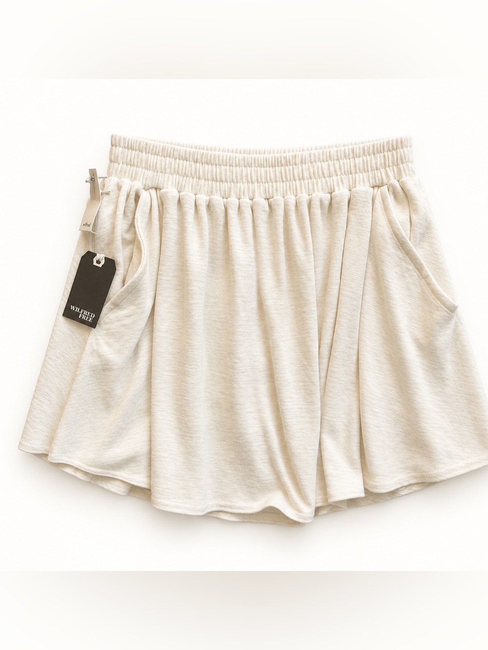 Aritzia Wilfred Free Off White Rossellini Skirt with pockets / Flowy / Pull-on